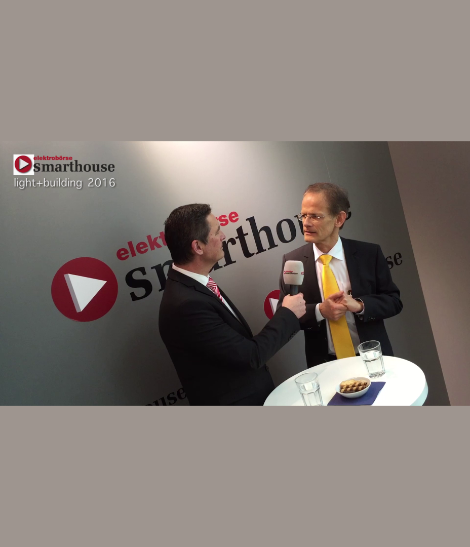 LCN stellt eigenentwickelte, elektrikernahe Programmiersprache vor